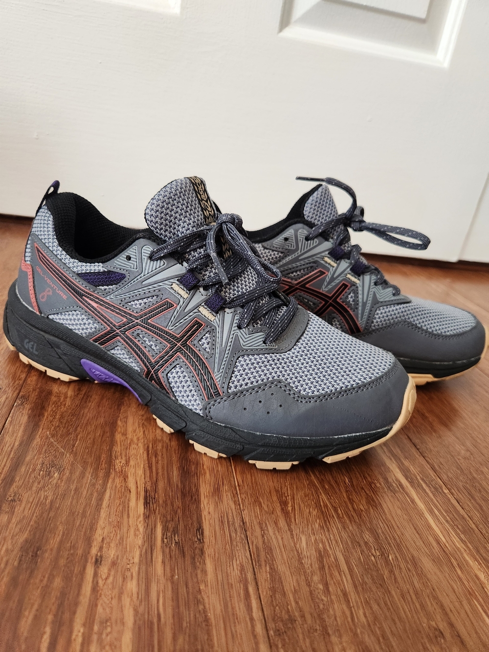 ASICS Women's Gel Venture 8 Trail Hiking & Walking Shoes 1012A706, Size 7 Wide